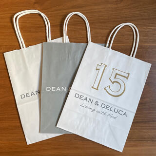 ディーンアンドデルーカ(DEAN & DELUCA)のDEAN&DELUCA ショップ紙袋　3枚セット　15周年記念限定ロゴ有り(ショップ袋)