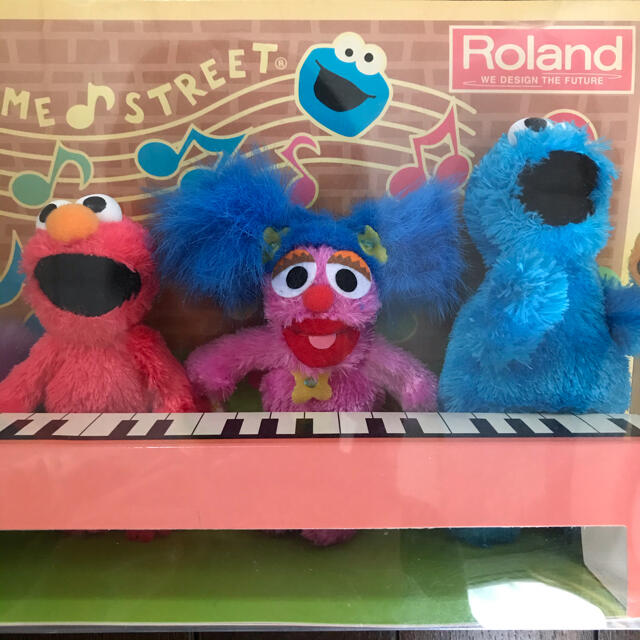 SESAME STREET(セサミストリート)の★Roland「セサミストリートストラップ付マスコット5体」ぬいぐるみ・非売品★ エンタメ/ホビーのおもちゃ/ぬいぐるみ(ぬいぐるみ)の商品写真