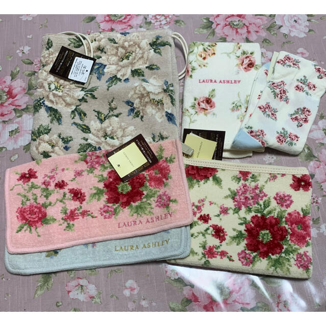 LAURA ASHLEY(ローラアシュレイ)の専用 レディースのファッション小物(ハンカチ)の商品写真