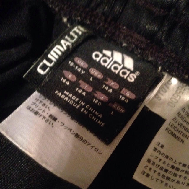 adidas(アディダス)のアディダスCLIMALITE レディースのパンツ(ハーフパンツ)の商品写真