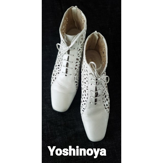 《専用です。》未使用品レベル　ヨシノヤ　レースアップシューズ　白パール レディースの靴/シューズ(ローファー/革靴)の商品写真