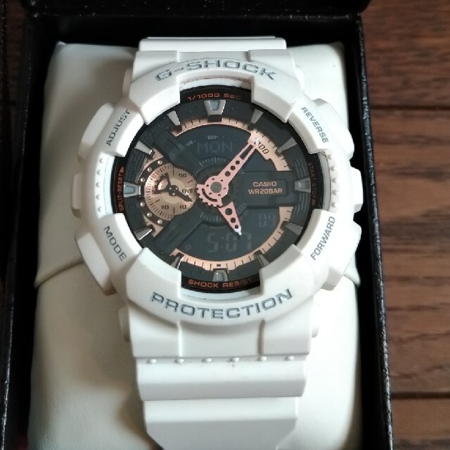 G-SHOCK　GA-110RG