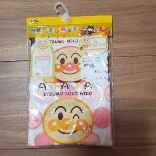 バンダイ(BANDAI)の⭐新品アンパンマンよだれかけ⭐(ベビースタイ/よだれかけ)