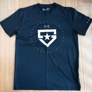 アンダーアーマー(UNDER ARMOUR)のアンダーアーマー　黒　Tシャツ　スポーツ　ウェア(Tシャツ/カットソー(半袖/袖なし))