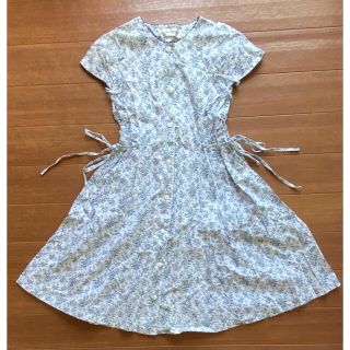 ローラアシュレイ(LAURA ASHLEY)のアートレター  半袖　ワンピース　150 ローラアシュレイ(ワンピース)