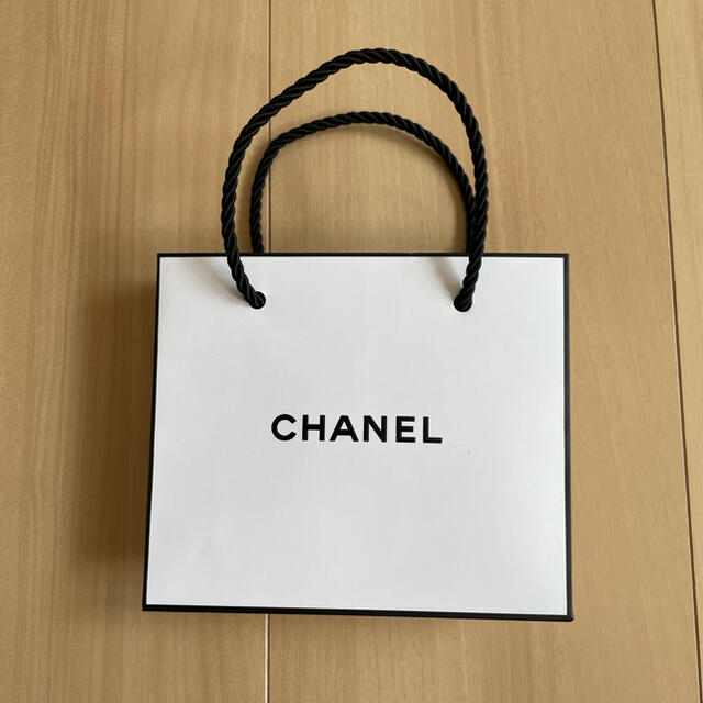 CHANEL(シャネル)のCHANEL ショッピングバッグ レディースのバッグ(ショップ袋)の商品写真