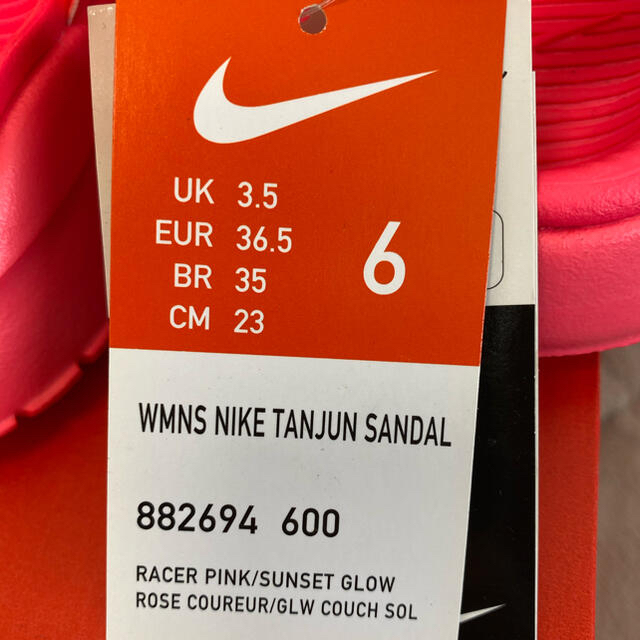 NIKE(ナイキ)のナイキ WMNS NIKE TANJUN SANDAL レディースの靴/シューズ(サンダル)の商品写真