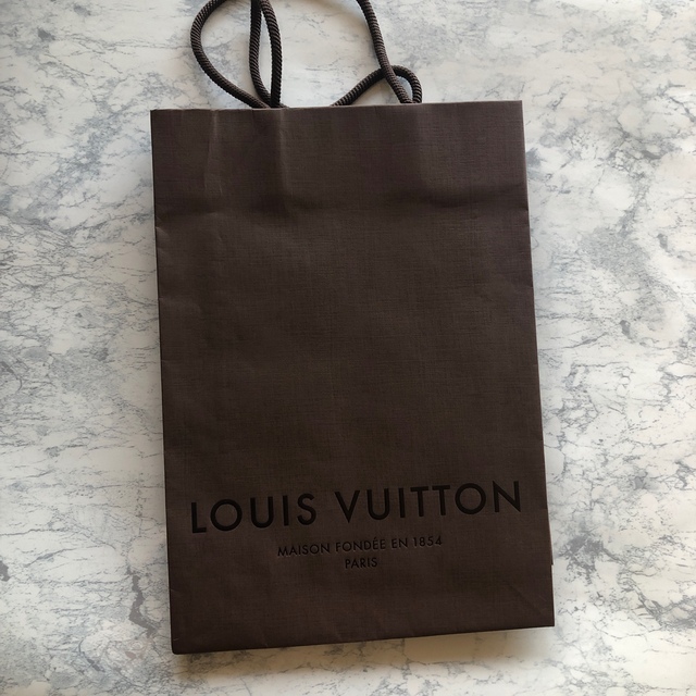 LOUIS VUITTON 手帳カバー　箱、ショッパー付き