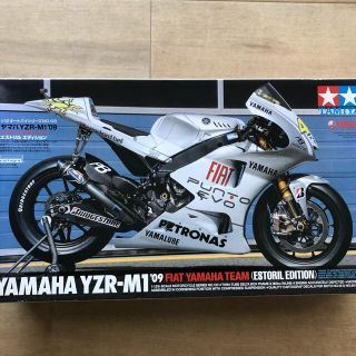 ヤマハ(ヤマハ)のタミヤ 1/12 ヤマハ YZR-M1’09 エストリルエディション【絶版】(模型/プラモデル)