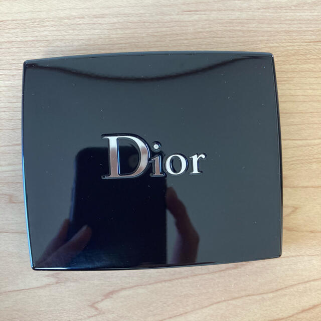 Dior(ディオール)のディオール　アイシャドウ　サンククルールクチュール　649　ヌードドレス コスメ/美容のベースメイク/化粧品(アイシャドウ)の商品写真