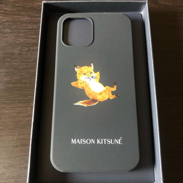 MAISON KITSUNE' - MAISON KITSUNE iPhone12/12 Pro シリコンケースの ...