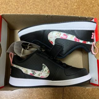 ナイキ(NIKE)のラス1   ブラック　16  花柄　ナイキ(スニーカー)