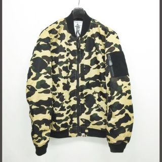 アベイシングエイプ(A BATHING APE)のアベイシングエイプ MA-1 フライトジャケット 中綿 カモ カーキ系 2XL(ブルゾン)