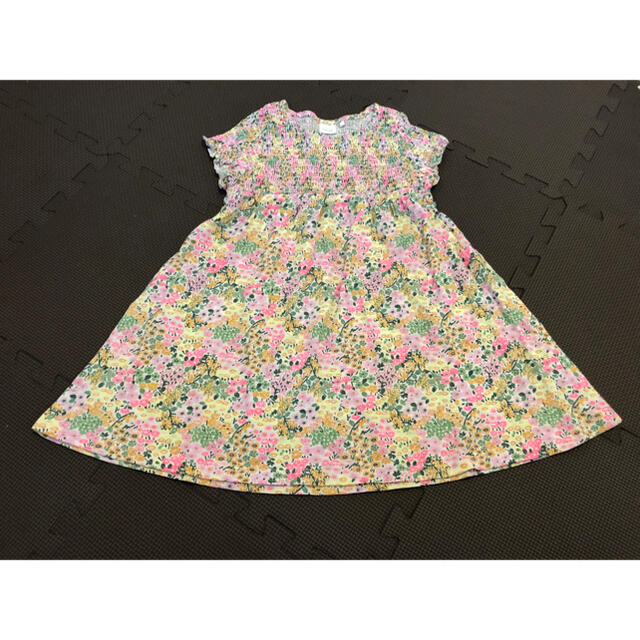 NEXT(ネクスト)の【新品☆未使用】ネクスト☆花柄ワンピース☆95 キッズ/ベビー/マタニティのキッズ服女の子用(90cm~)(ワンピース)の商品写真