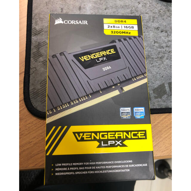 CORSAIR VENGEANCE LPX 8GB 2枚 スマホ/家電/カメラのPC/タブレット(PCパーツ)の商品写真