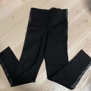 ザラ(ZARA)のZARA♡オシャレレザー♡レギンス(レギンス/スパッツ)