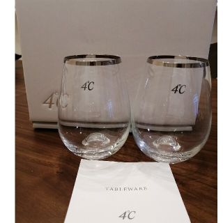 ヨンドシー(4℃)の4℃　プラチナペアタンブラー　(グラス/カップ)