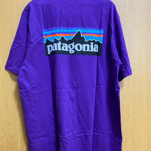 patagonia(パタゴニア)の新品タグ付　海外限定　パタゴニア オーガニックコットンTシャツ P-6 メンズのトップス(Tシャツ/カットソー(半袖/袖なし))の商品写真