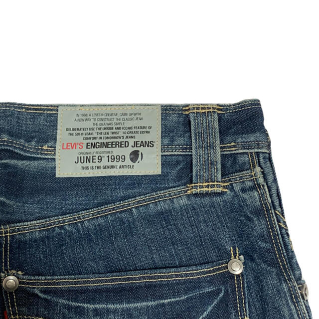 Levi's(リーバイス)のu349◎Levi's◎立体裁断デニム◎31◎ウエスト78.5◎スリムシルエット メンズのパンツ(デニム/ジーンズ)の商品写真