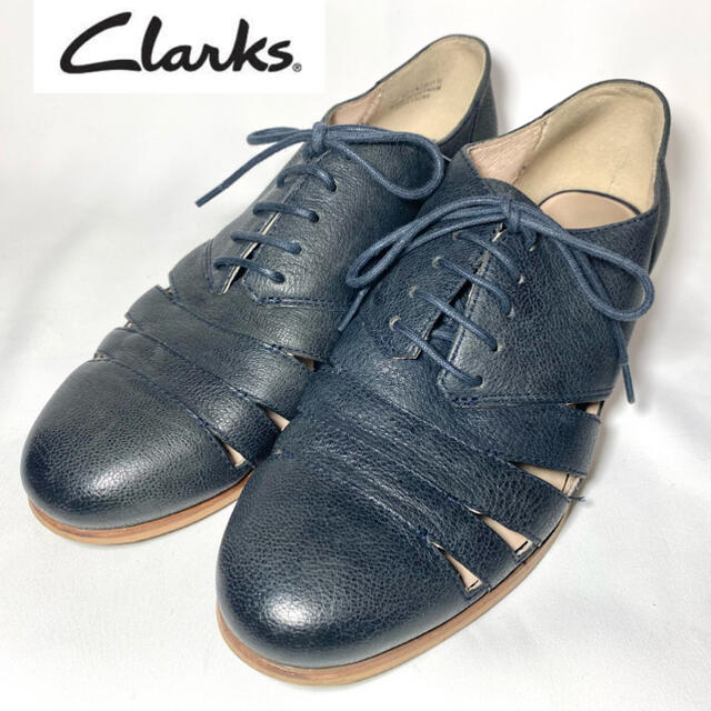Clarks(クラークス)のClarks  クラークス　カジュアルレザーシューズ　23.5cm レディースの靴/シューズ(ローファー/革靴)の商品写真