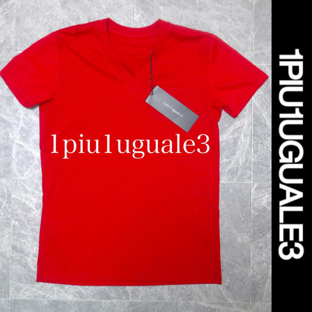 【1piu1uguale3】V-neck Tシャツ Red