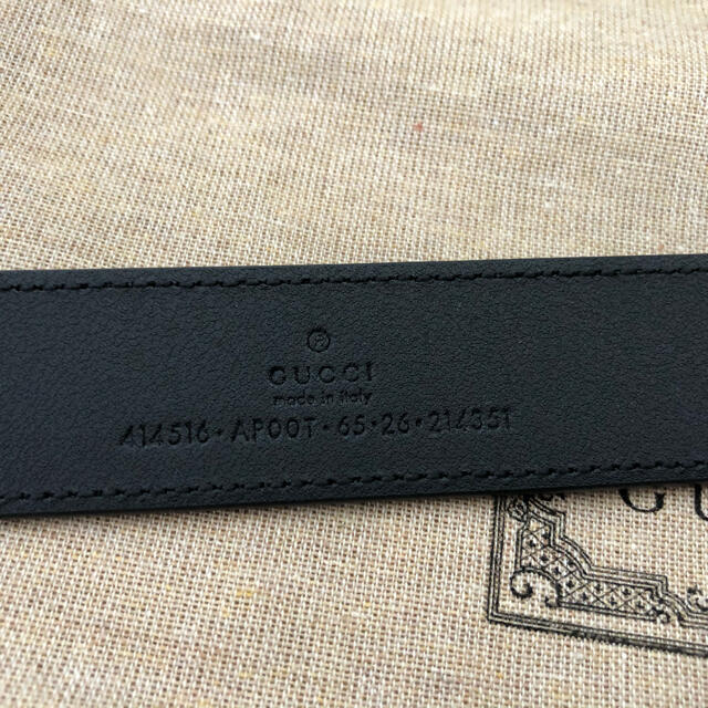 Gucci(グッチ)の【yyyyu様専用】ベルト幅4cm グッチ GG レザーベルト バックル付き レディースのファッション小物(ベルト)の商品写真