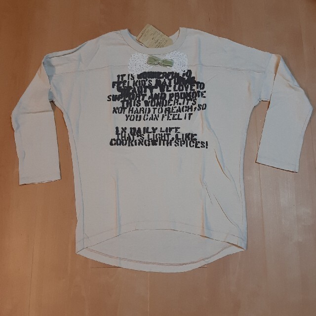 GO TO HOLLYWOOD(ゴートゥーハリウッド)のGOTOHOLLYWOOD 刺繍リボン付きロンT キッズ/ベビー/マタニティのキッズ服女の子用(90cm~)(Tシャツ/カットソー)の商品写真