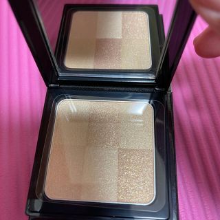 ボビイブラウン(BOBBI BROWN)のボビィブラウン　ブライトニングブリック(フェイスパウダー)