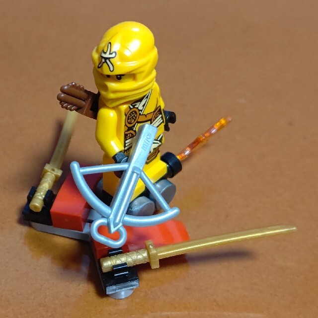 Lego(レゴ)のレゴ★ニンジャゴー スカイラーのミニフィグとロケットボード 美品 人気 エンタメ/ホビーのおもちゃ/ぬいぐるみ(その他)の商品写真