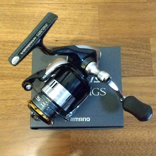 SHIMANO(シマノ)のシマノ 12 ヴァンキッシュ C2500 HGS スポーツ/アウトドアのフィッシング(リール)の商品写真