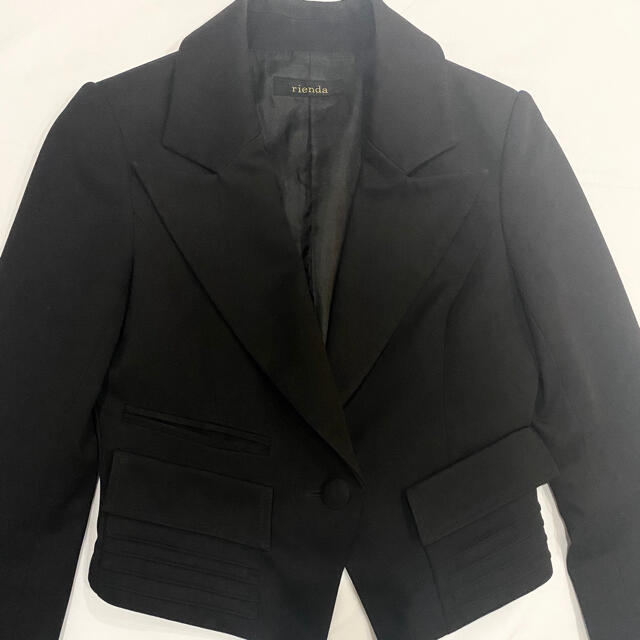 rienda(リエンダ)のジャケットレディース 春 rienda スーツ テーラードジャケット ブラック レディースのジャケット/アウター(テーラードジャケット)の商品写真