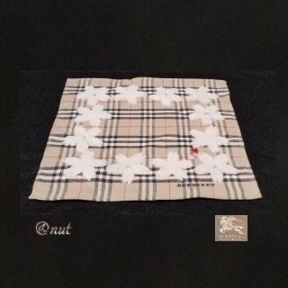 バーバリー(BURBERRY)のBURBERRYタオルハンカチ☆希少☆【SOLD OUT】有難うございます🙇(ハンカチ)