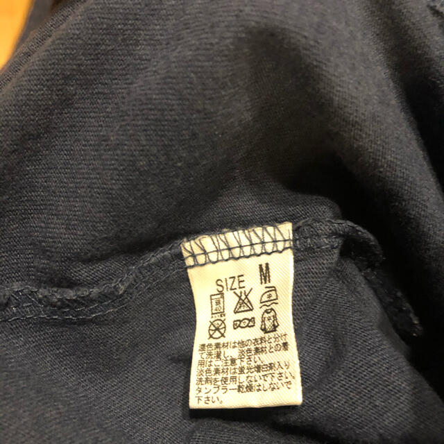 Levi's(リーバイス)の❤︎リーバイス❤︎Tシャツ❤︎M size  カラー→ネイビー レディースのトップス(Tシャツ(半袖/袖なし))の商品写真