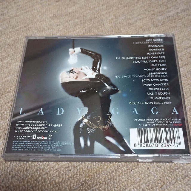 Lady Gaga The fame エンタメ/ホビーのCD(ポップス/ロック(洋楽))の商品写真