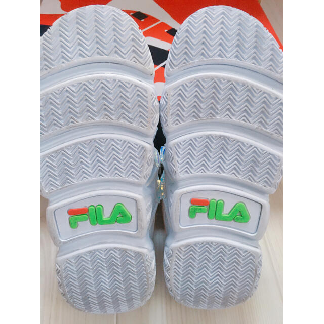 FILA(フィラ)のBARRICADE XT 97 × エヴァンゲリオン 綾波レイモデル レディースの靴/シューズ(スニーカー)の商品写真