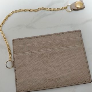 プラダ(PRADA)のPRADA　定期入れ(パスケース)(名刺入れ/定期入れ)