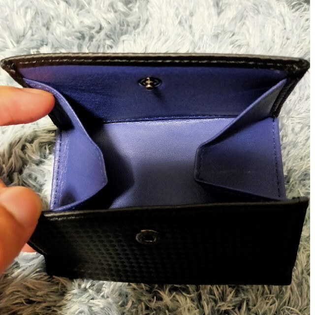 ノイインテレッセ　三つ折り財布　Neu interesse メンズのファッション小物(折り財布)の商品写真