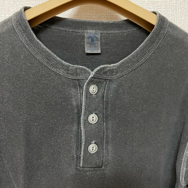FREAK'S STORE(フリークスストア)のVelva sheen ベルバシーン　ヘンリーネック　半袖Tシャツ　グレー メンズのトップス(Tシャツ/カットソー(半袖/袖なし))の商品写真