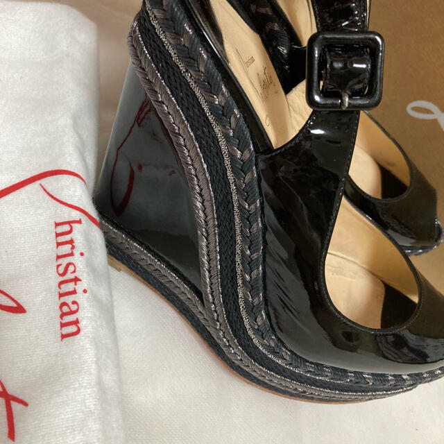 Christian Louboutin(クリスチャンルブタン)の【美品】ルブタン ウェッジソール サンダル レディースの靴/シューズ(サンダル)の商品写真