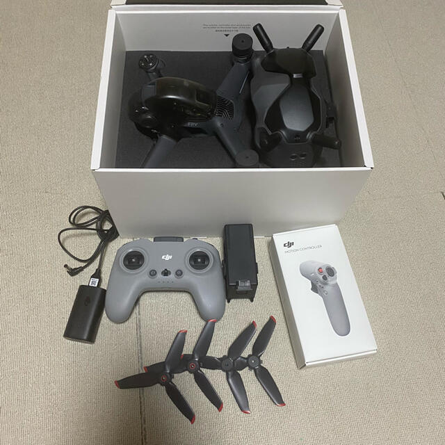 史上一番安い 【美品】DJI 4Kカメラ モーションコントローラー付き