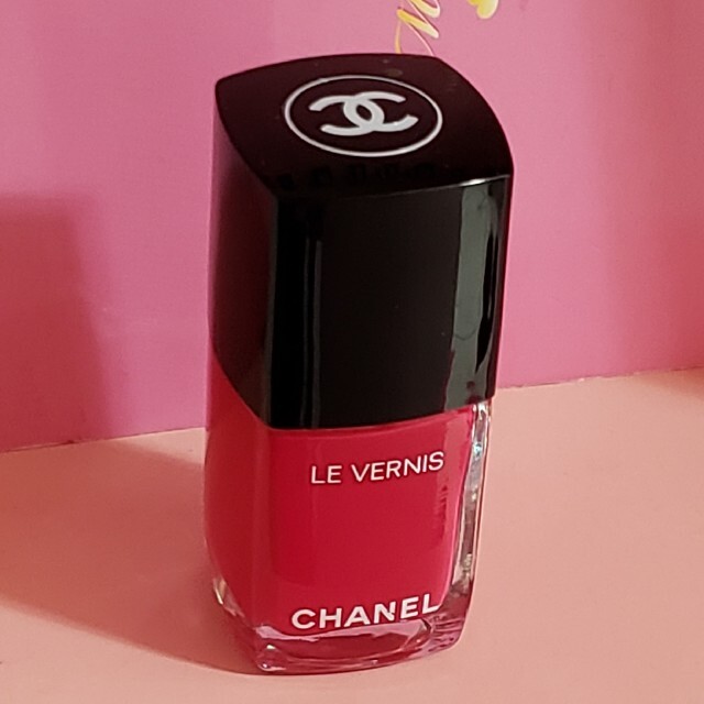 CHANEL(シャネル)のマニキュア CHANEL 送料無料 コスメ/美容のネイル(マニキュア)の商品写真