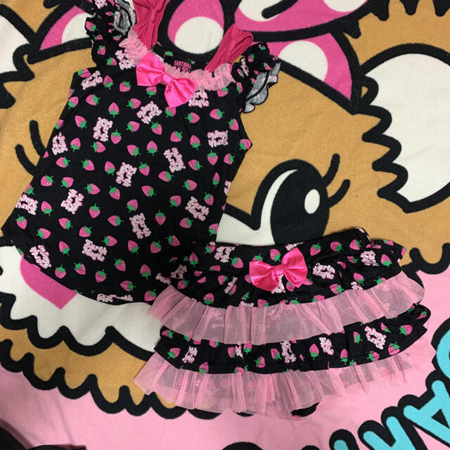 EARTHMAGIC(アースマジック)のアースマジック♡いちごセットアップ キッズ/ベビー/マタニティのキッズ服女の子用(90cm~)(Tシャツ/カットソー)の商品写真