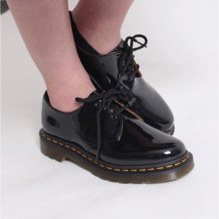 ドクターマーチン 3ホール イエロー 黄色系 の通販 400点以上 Dr Martensを買うならラクマ ドクターマーチン 3ホール イエロー 黄色系 の通販 400点以上 Dr Martensを買うならラクマ