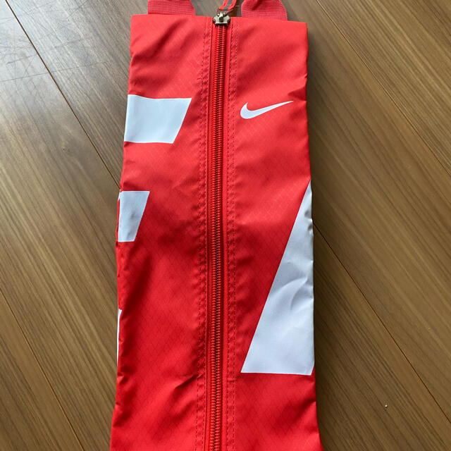 NIKE(ナイキ)のNIKEシューズケース スポーツ/アウトドアのスポーツ/アウトドア その他(その他)の商品写真