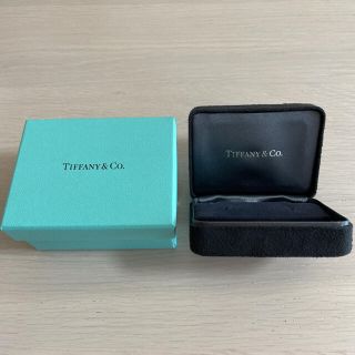 ティファニー(Tiffany & Co.)の《専用》【Tiffany】空き箱（ピアス）(ピアス)