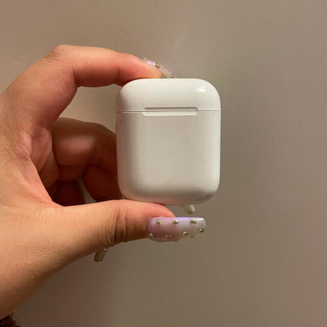 AirPods 充電ケース