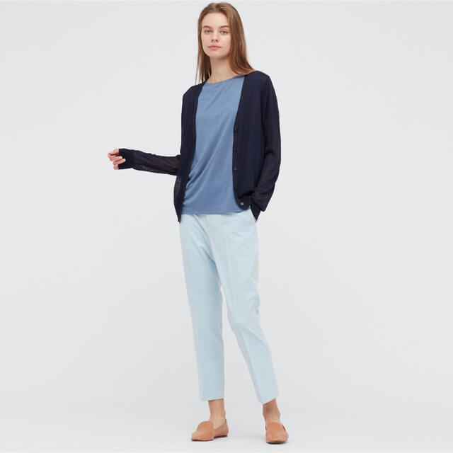 UNIQLO(ユニクロ)の【y♪様専用】UNIQLO ライトVネックカーディガン レディースのトップス(カーディガン)の商品写真