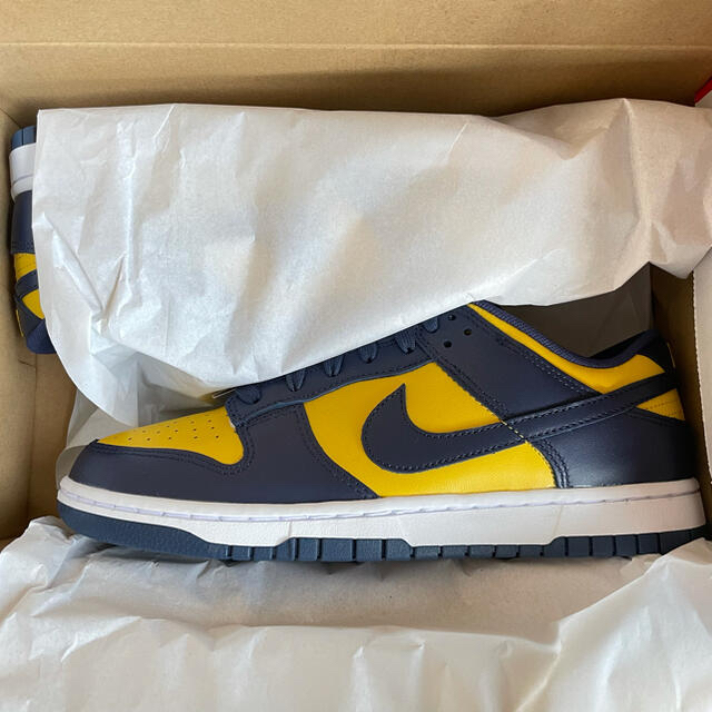 NIKE(ナイキ)の【26.5cm 新品未着用】nike dunk low michigan メンズの靴/シューズ(スニーカー)の商品写真