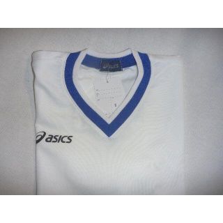 アシックス(asics)のASICS 新品 VネックTシャツ  Sサイズ　体操服(Tシャツ(半袖/袖なし))