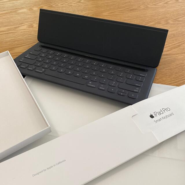 Apple(アップル)のiPad Pro 12.9インチ　Smart Keyboard  ジャンク スマホ/家電/カメラのスマホアクセサリー(iPadケース)の商品写真